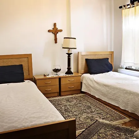 Archontariki 4*