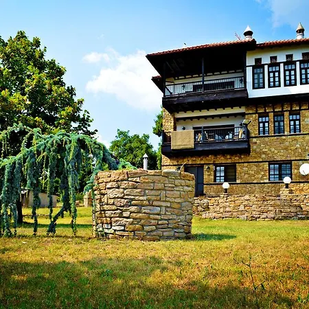 בית הארחה Archontariki 4*