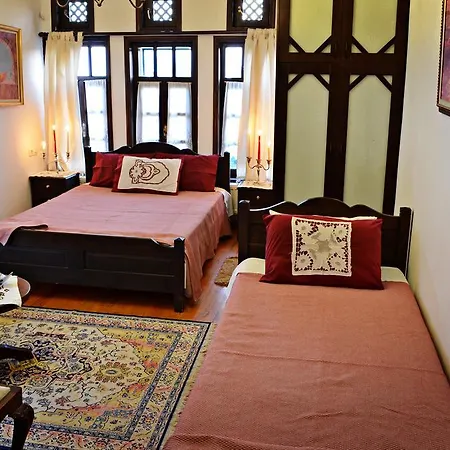 Archontariki בית הארחה 4*